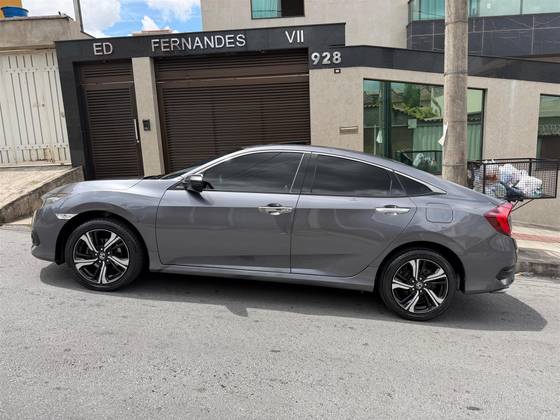 HONDA CIVIC 1.5 16V TURBO GASOLINA TOURING 4P CVT